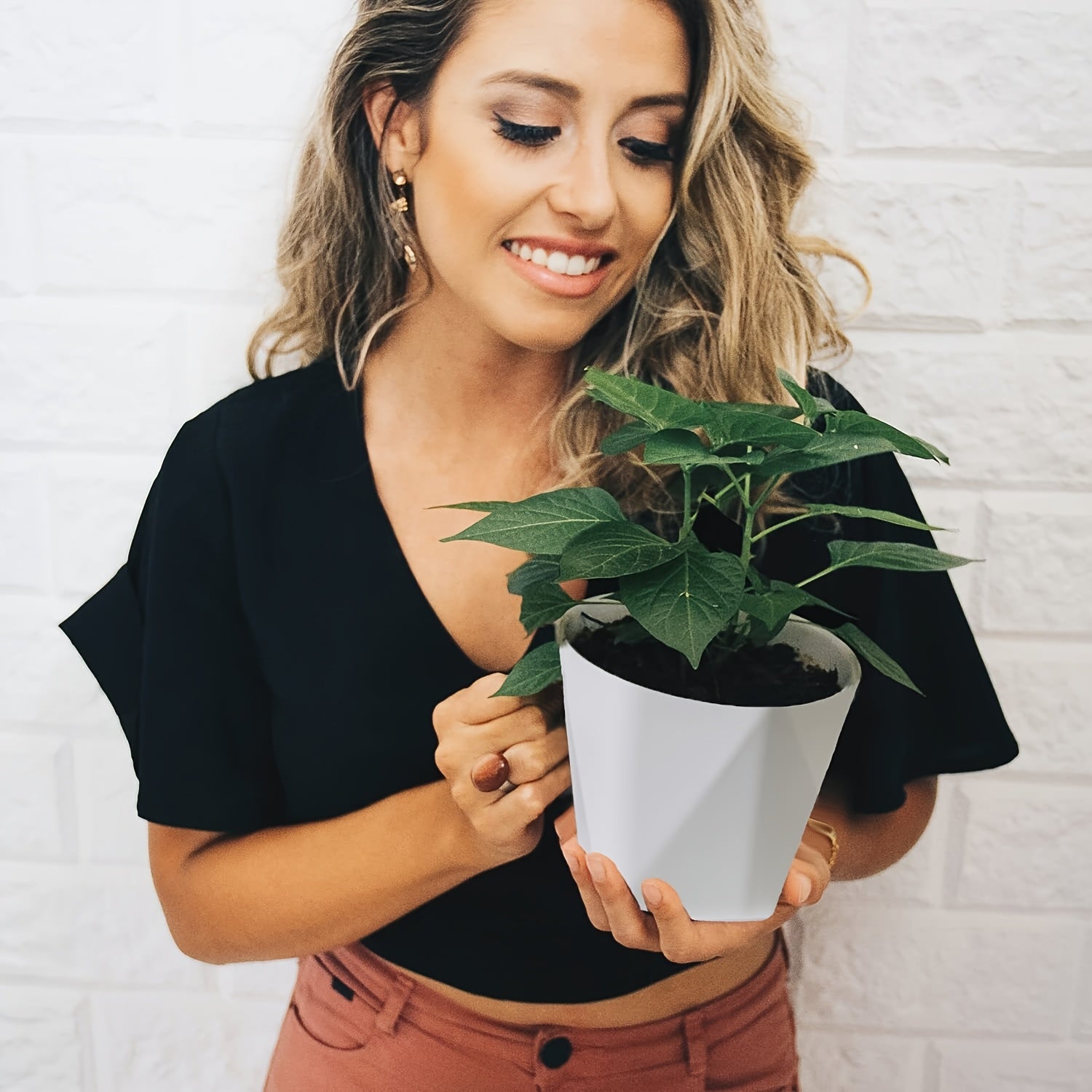 1pk-4st Blomkrukor med Bricka - 15,5cm - 3 Olika Färger - CC Krukan