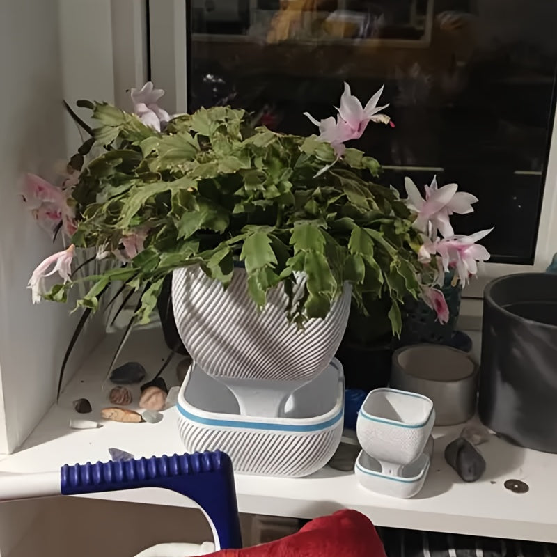 Fyrkantig Plastkruka med Självbevattning - 14cm - 4 Olika Färger - CC Krukan